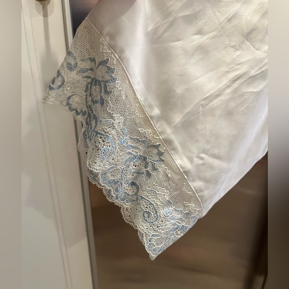 ‘The Mrs.’ Wedding Getting Ready Robe - Picture 3 of 5